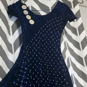 Frock with white pearls